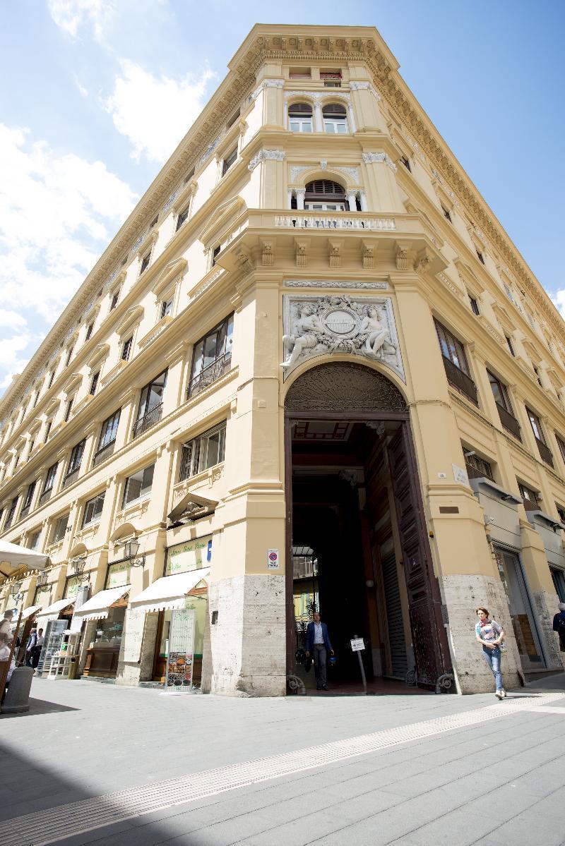Pretaloger Verdi 18 Νάπολη Εξωτερικό φωτογραφία